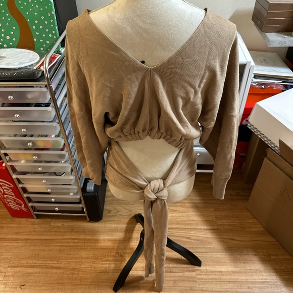 NWT Joseph backless tie sweater top - Picture 3 of 8